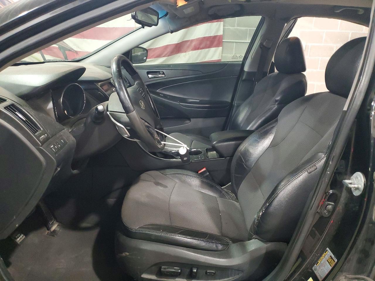 2013 HYUNDAI SONATA