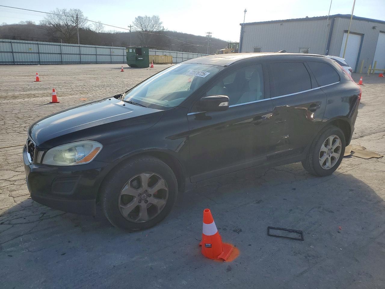 2013 VOLVO XC60