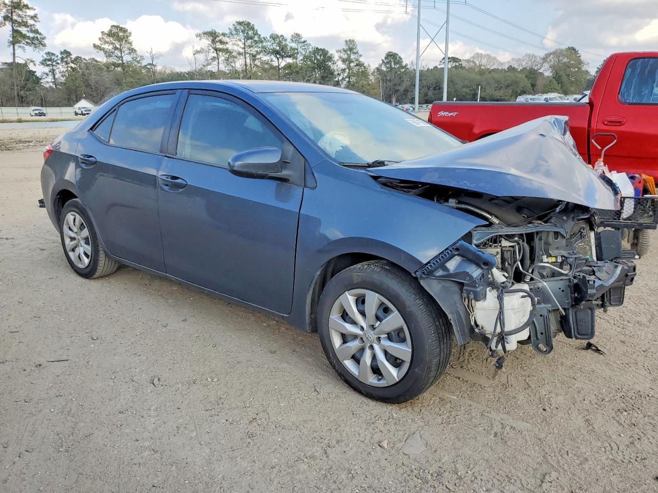 2015 TOYOTA COROLLA