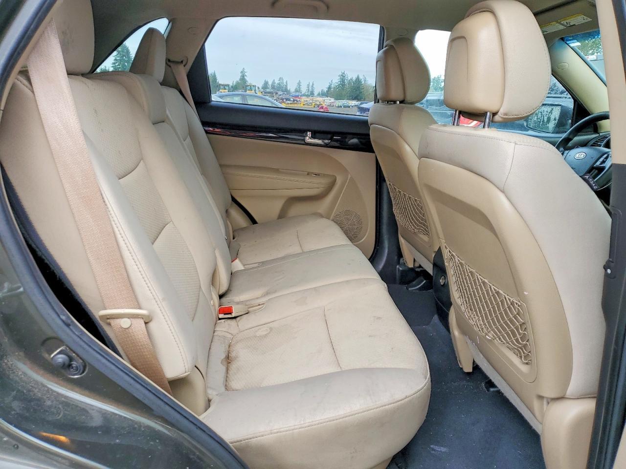 2011 KIA SORENTO