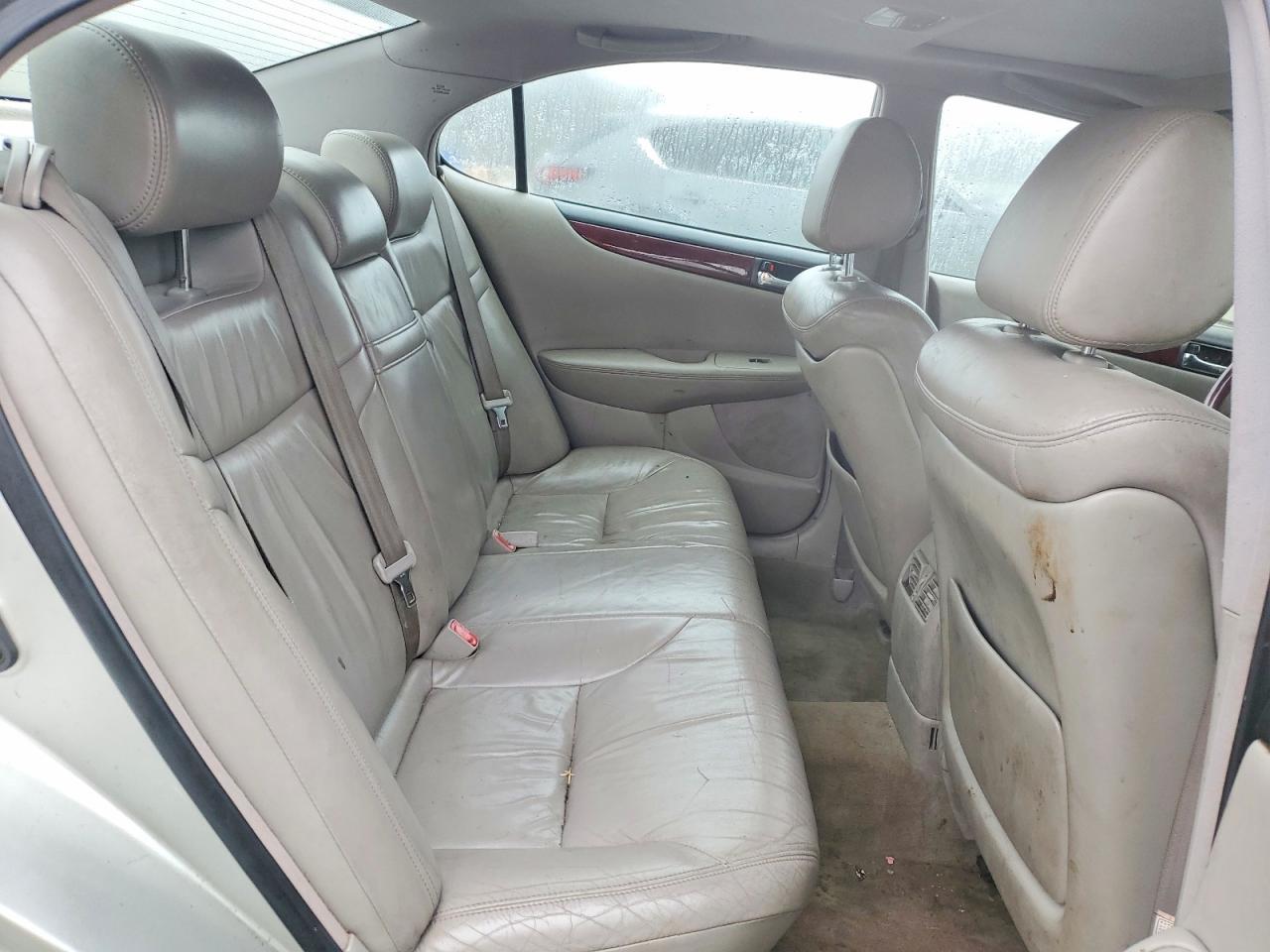 2002 LEXUS Es 300