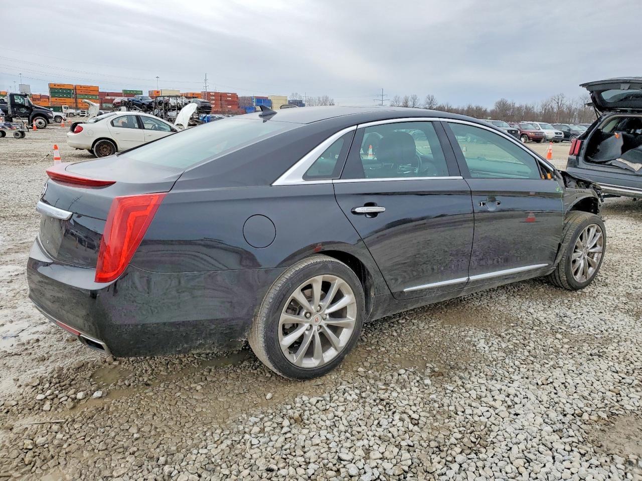 2013 CADILLAC XTS