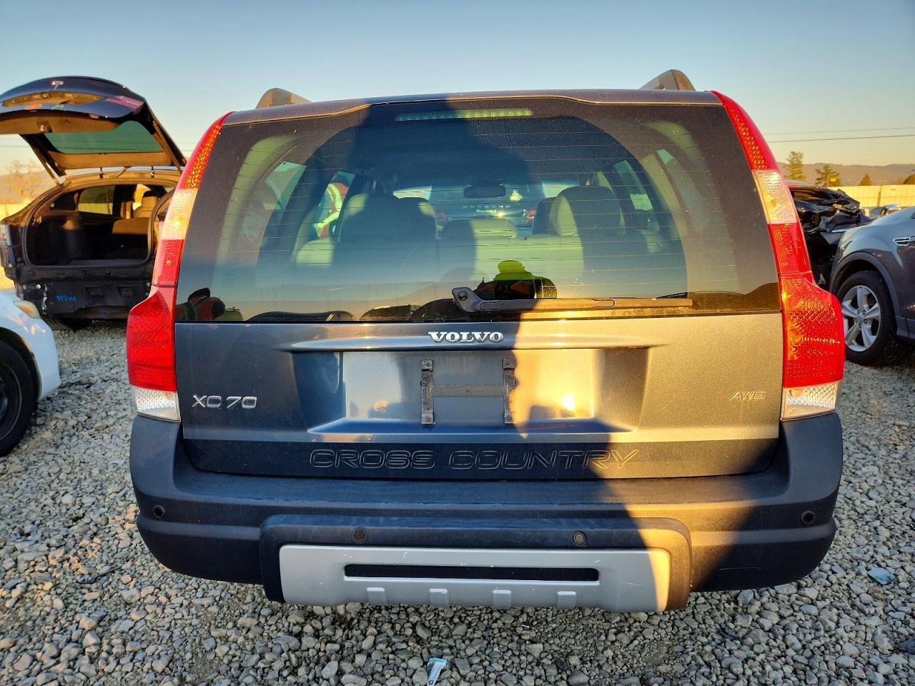 2007 VOLVO XC70