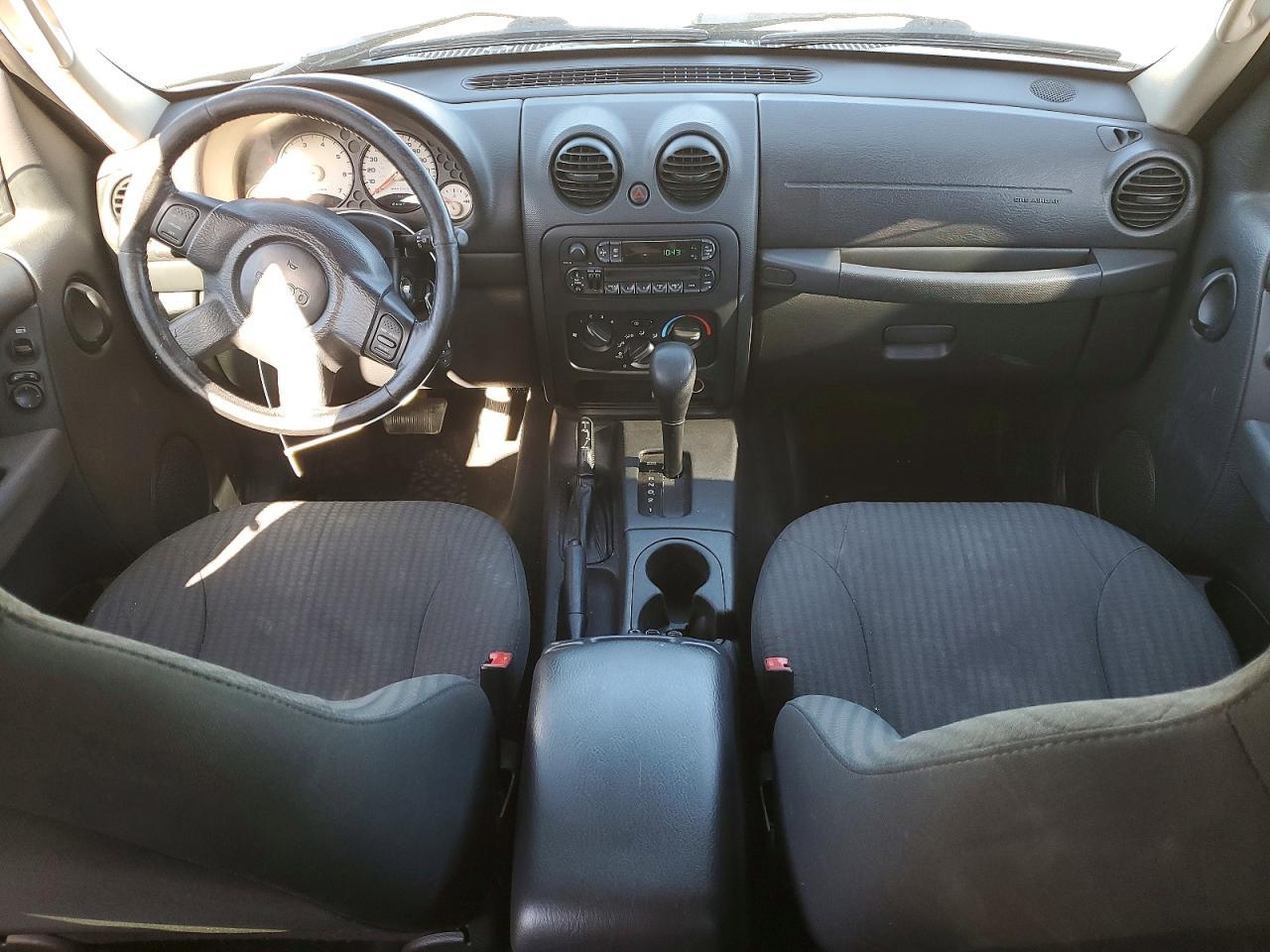 2004 JEEP Liberty