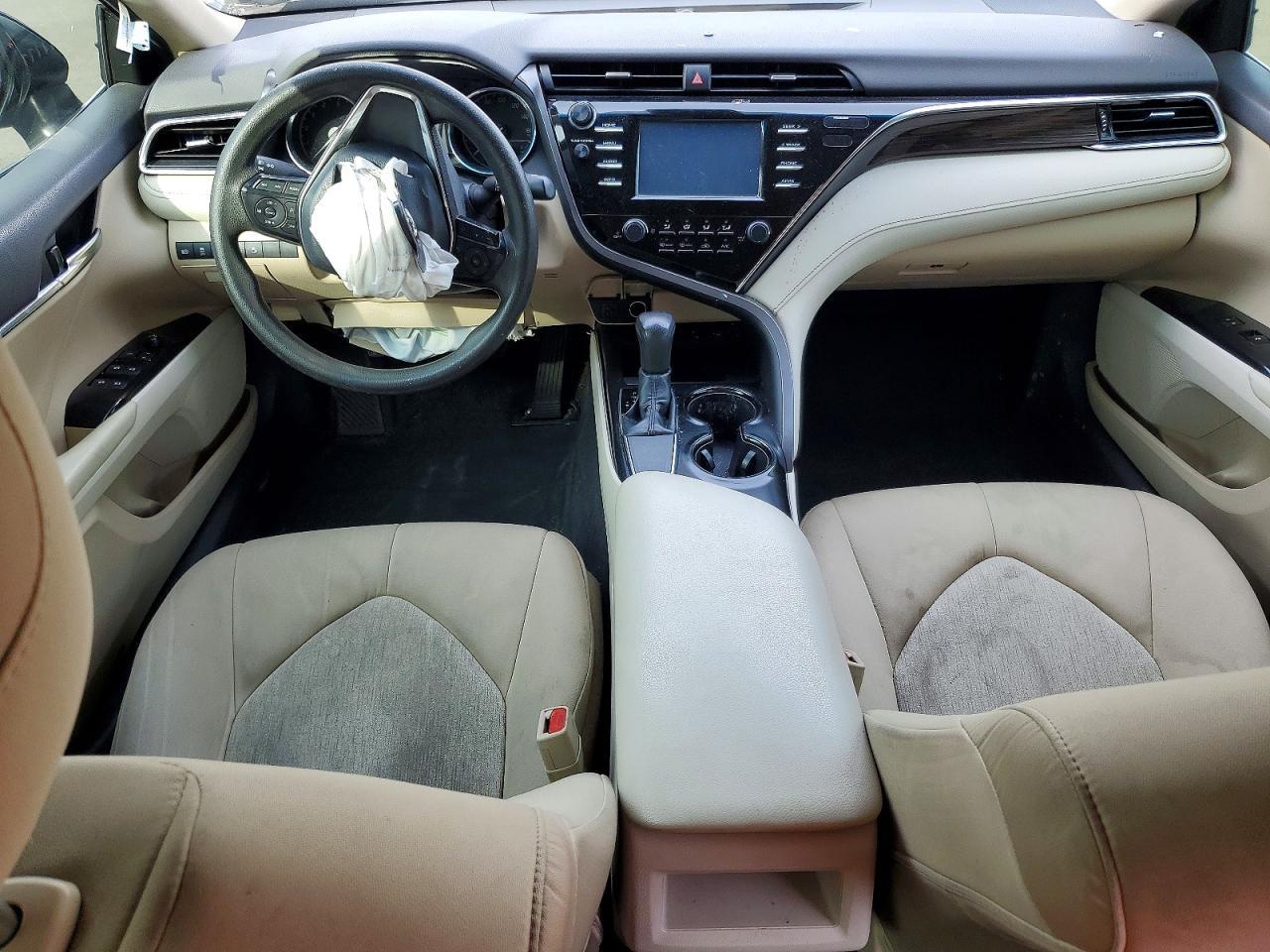 2018 TOYOTA CAMRY