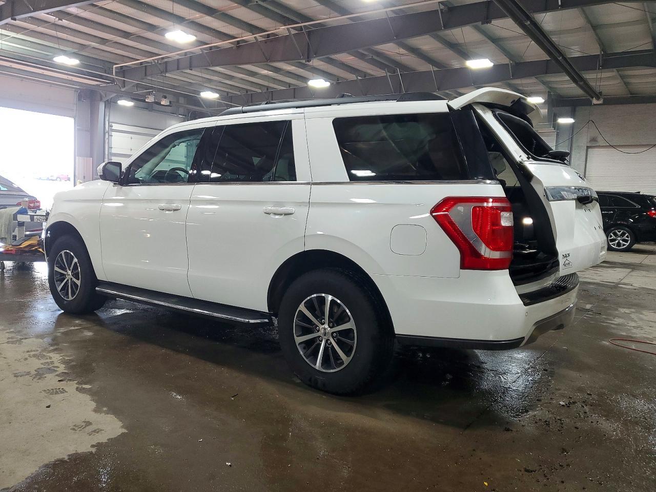 2021 FORD Expedition