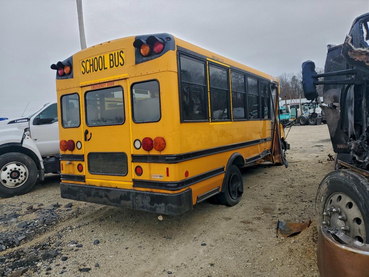 2016 CHEVROLET Express 3500