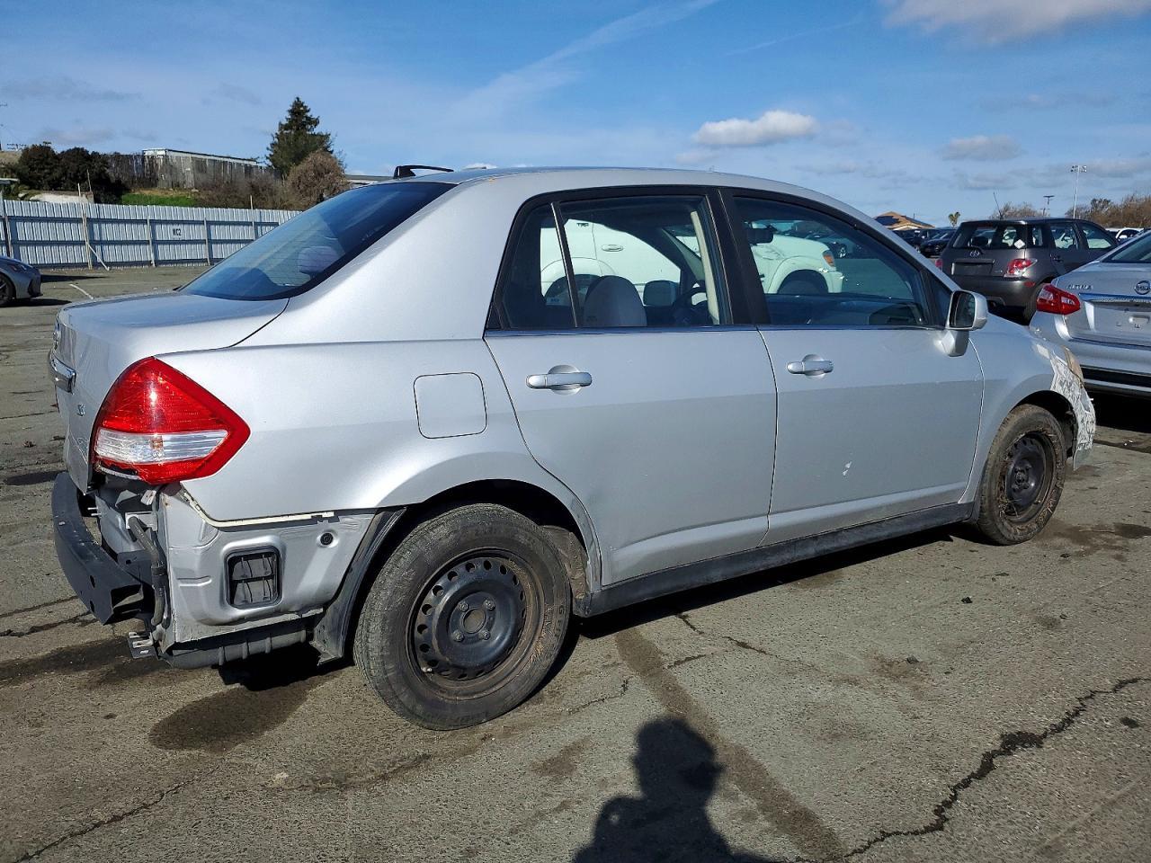 2007 NISSAN VERSA