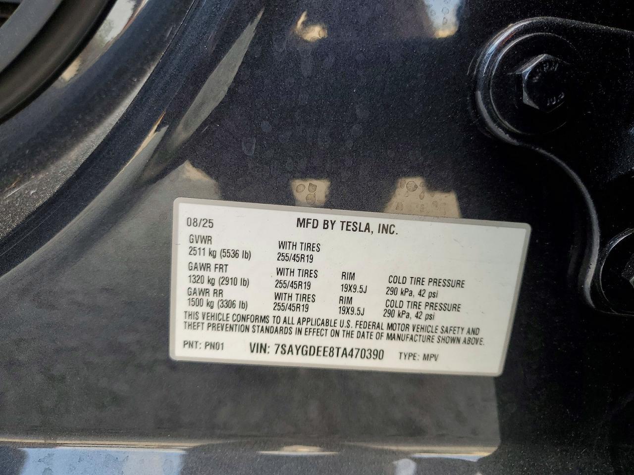 2026 TESLA MODEL Y