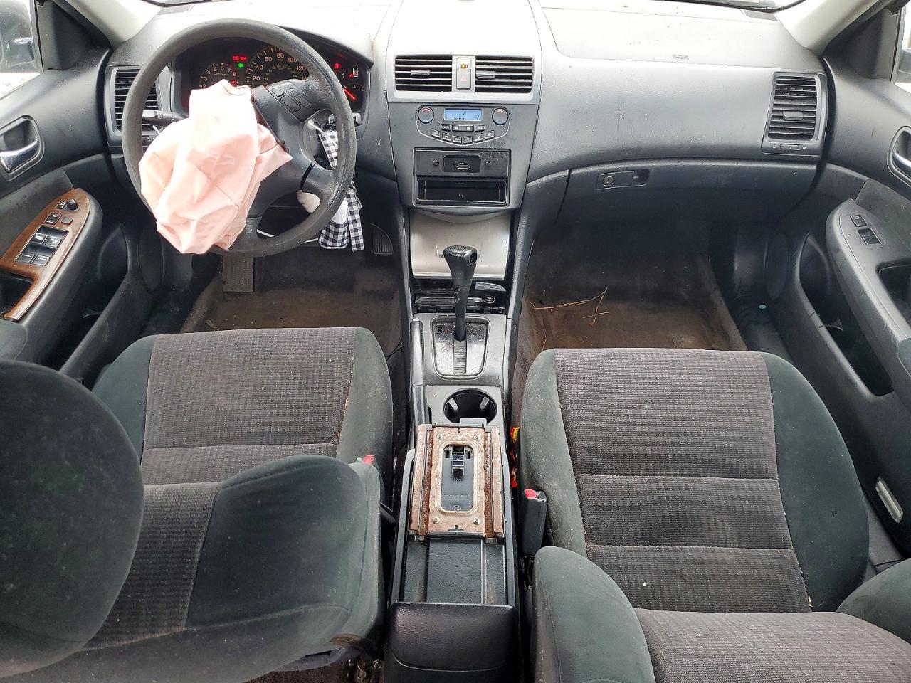 2004 HONDA ACCORD