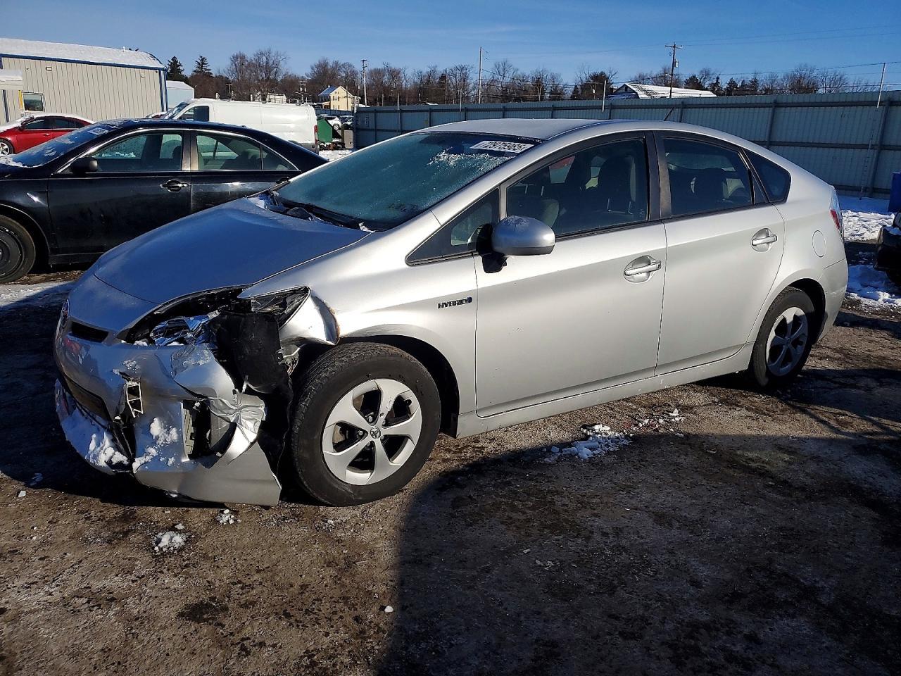 2014 TOYOTA PRIUS