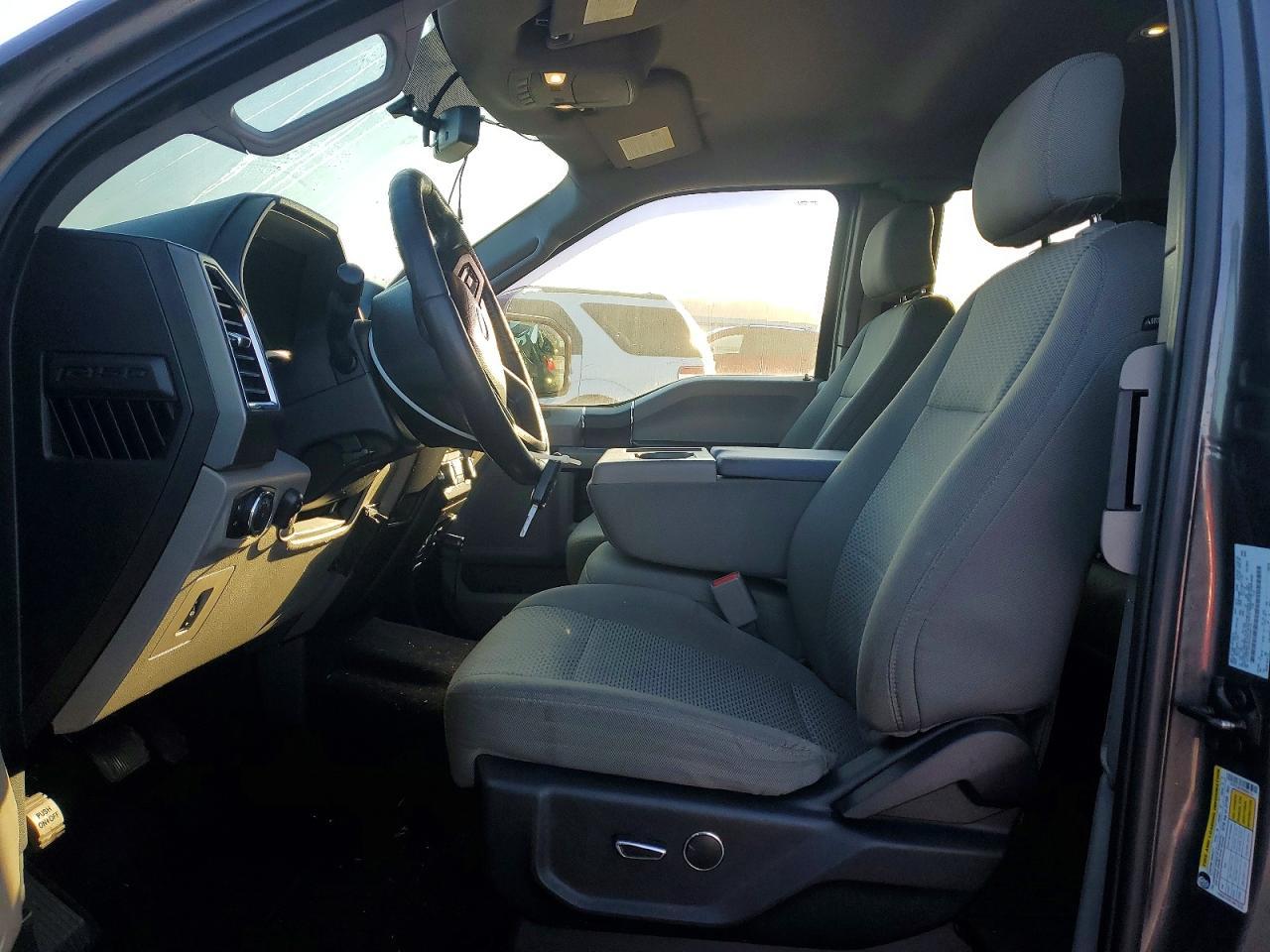 2015 FORD F-150