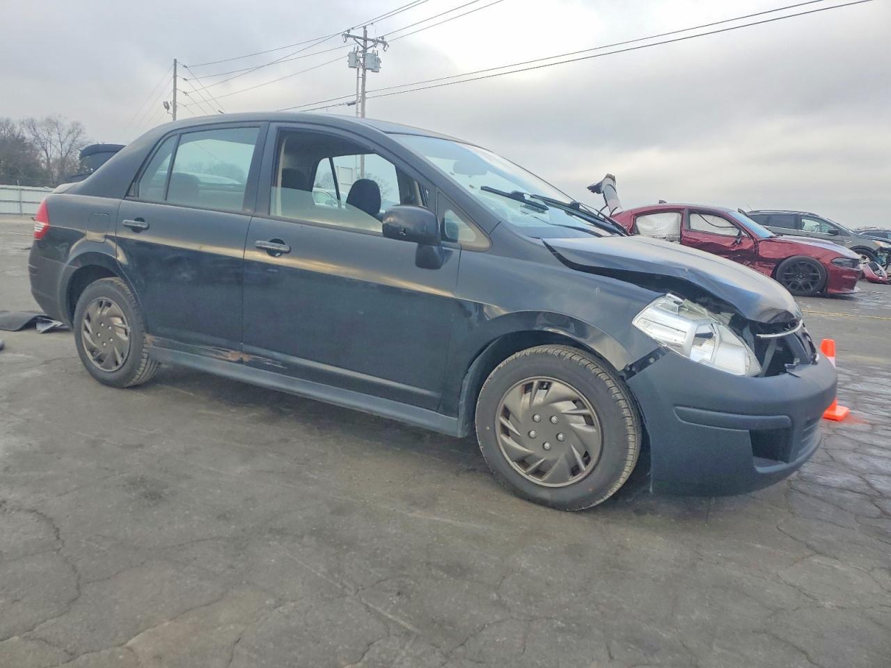 2011 NISSAN VERSA