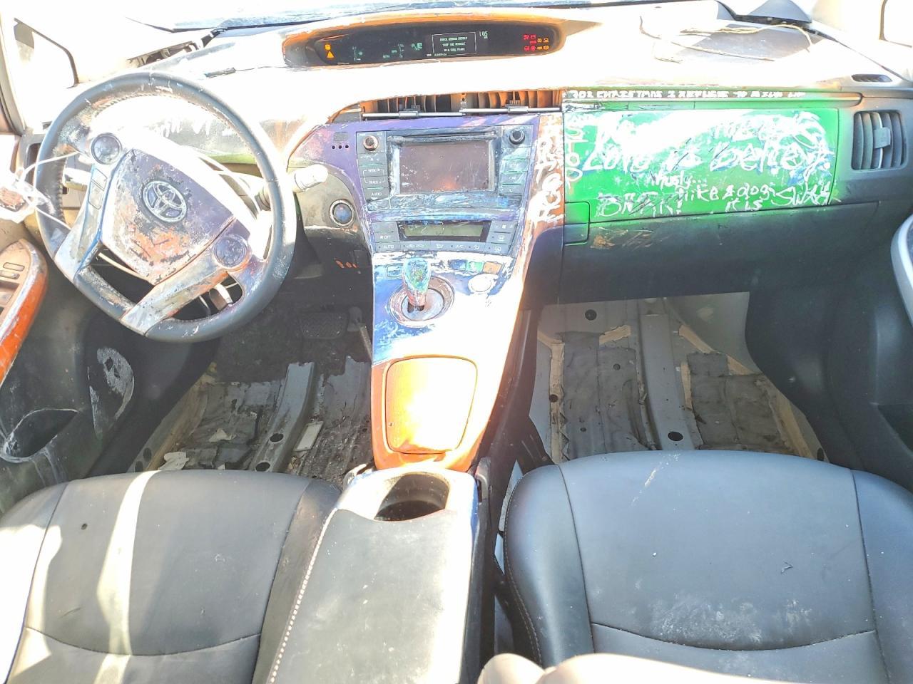 2015 TOYOTA PRIUS