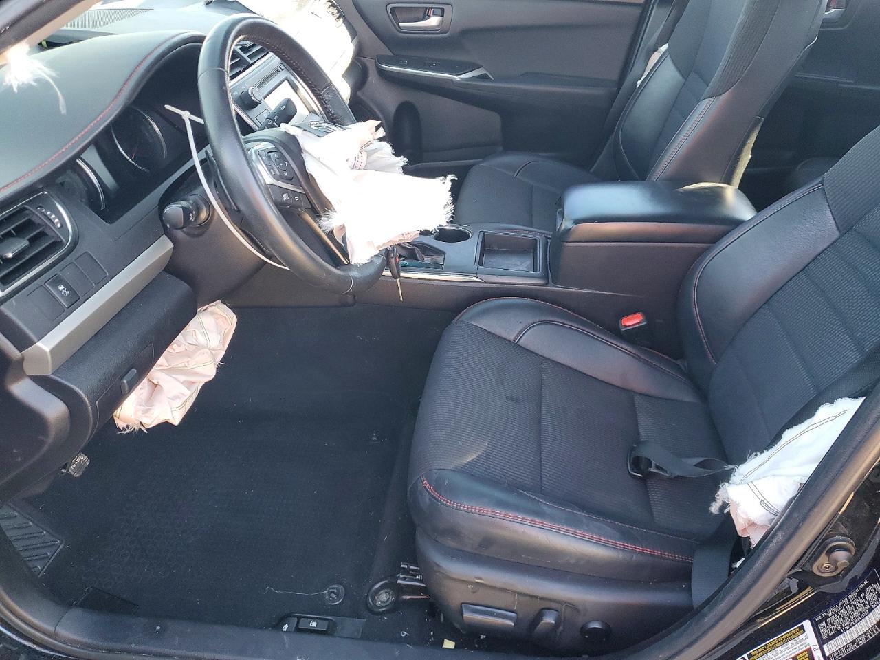 2017 TOYOTA CAMRY