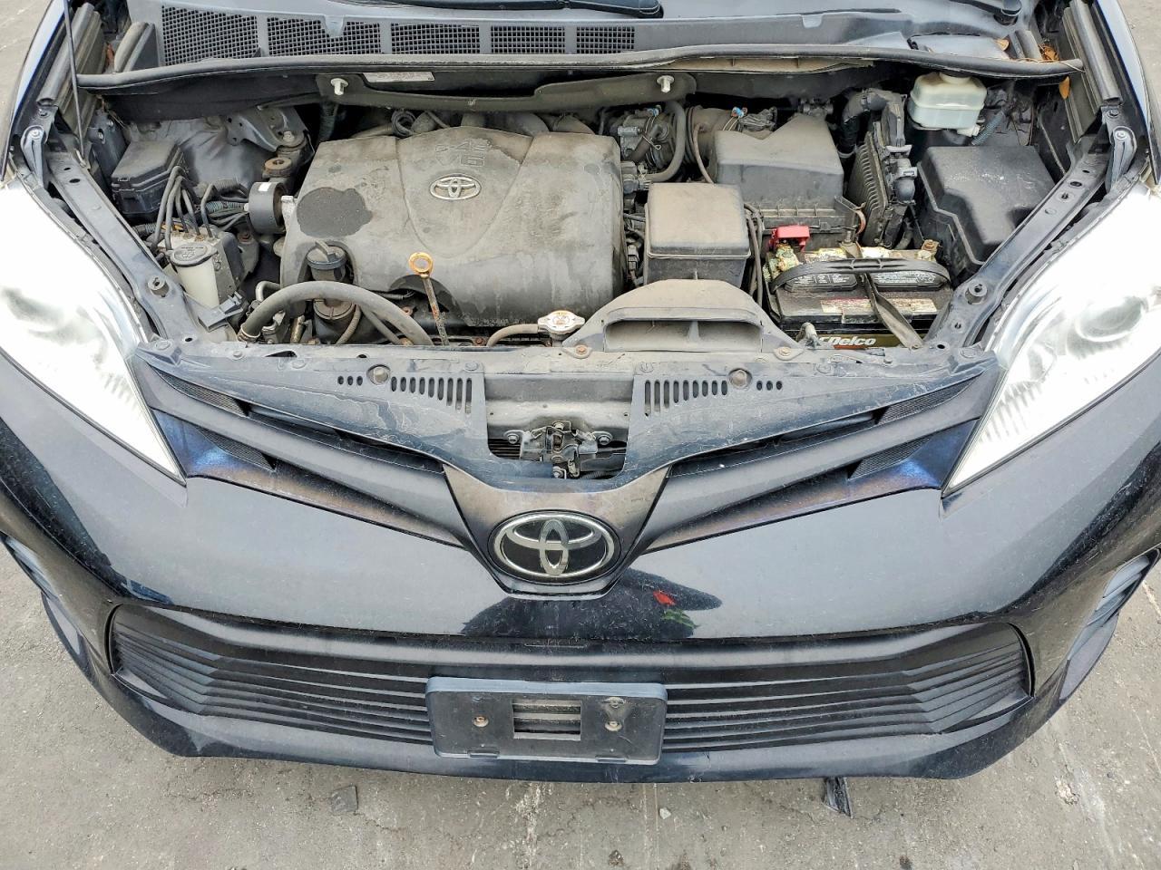 2020 TOYOTA SIENNA