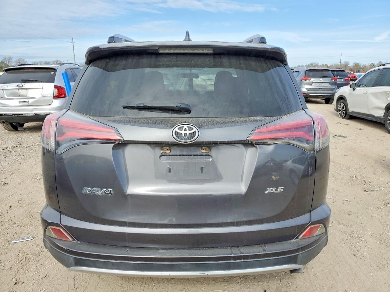 2016 TOYOTA RAV4