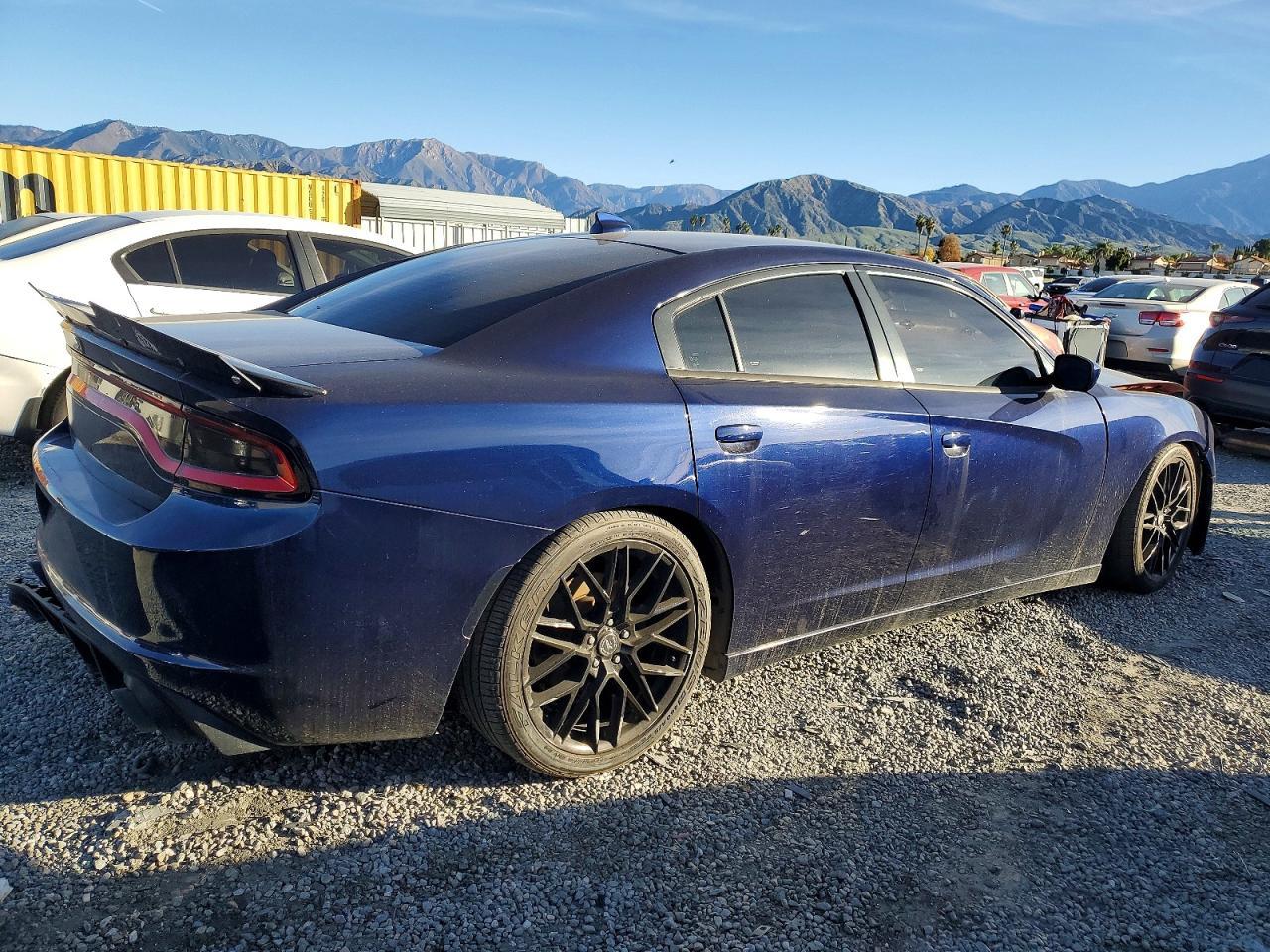 2015 DODGE CHARGER