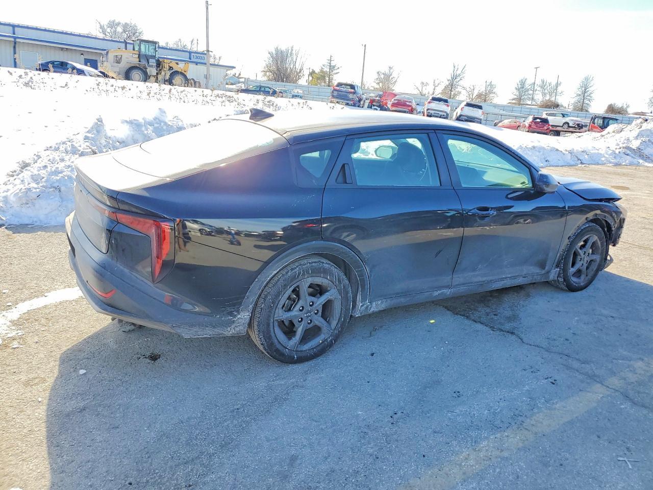 2025 KIA K4