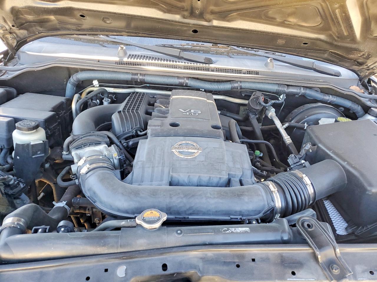 2011 NISSAN PATHFINDER
