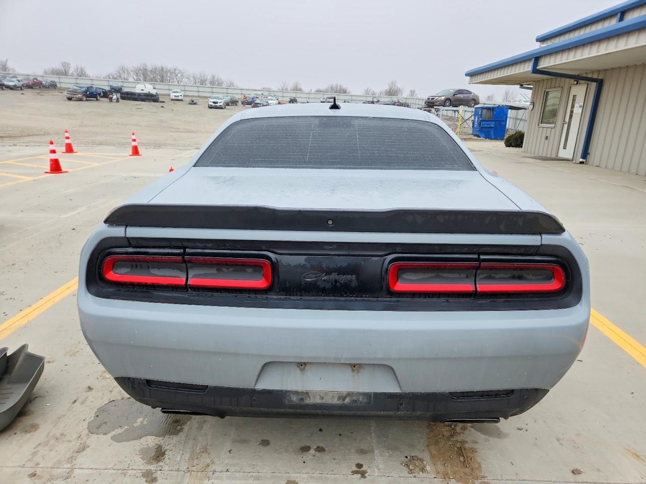 2015 DODGE Challenger
