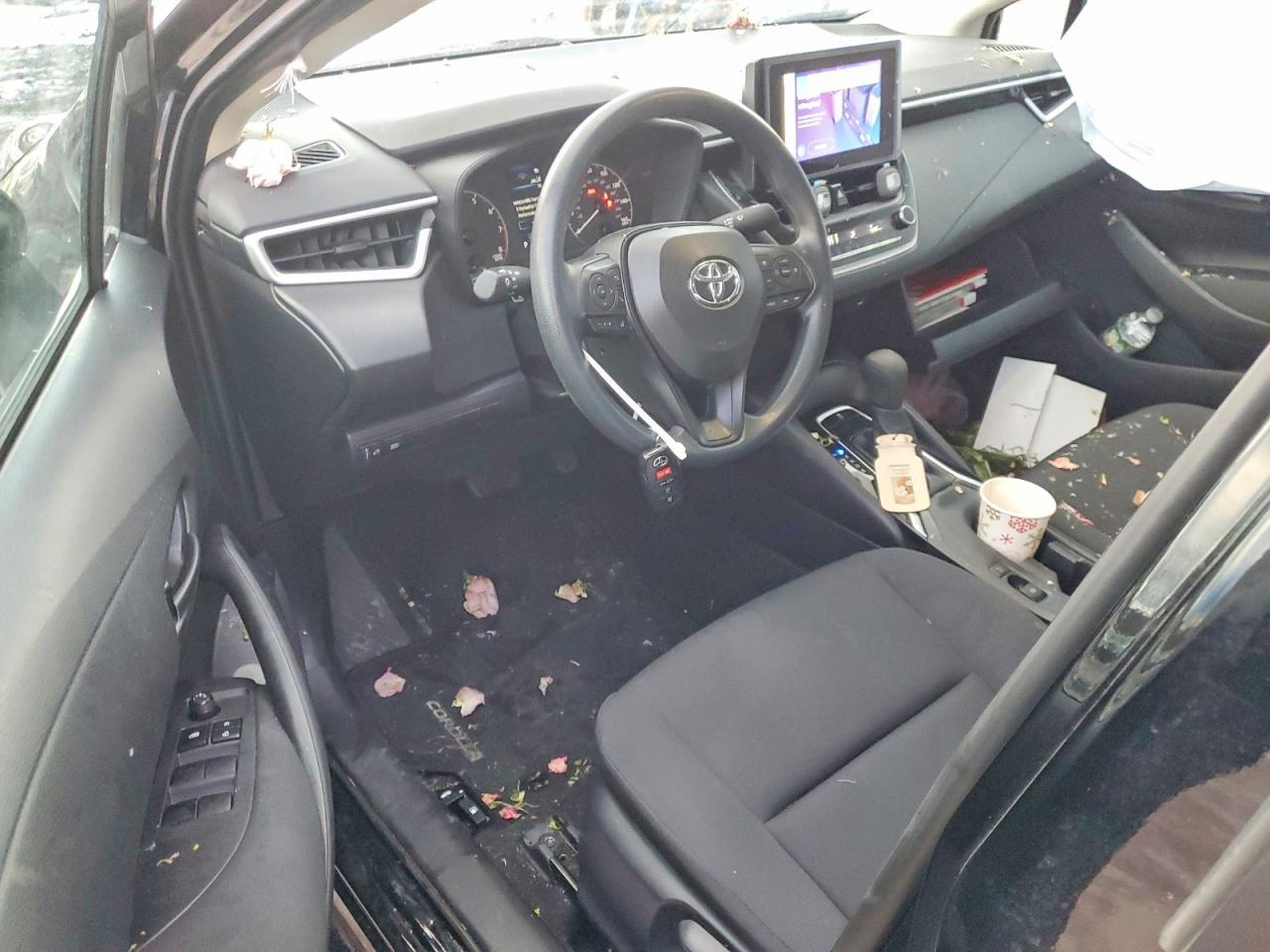 2024 TOYOTA COROLLA