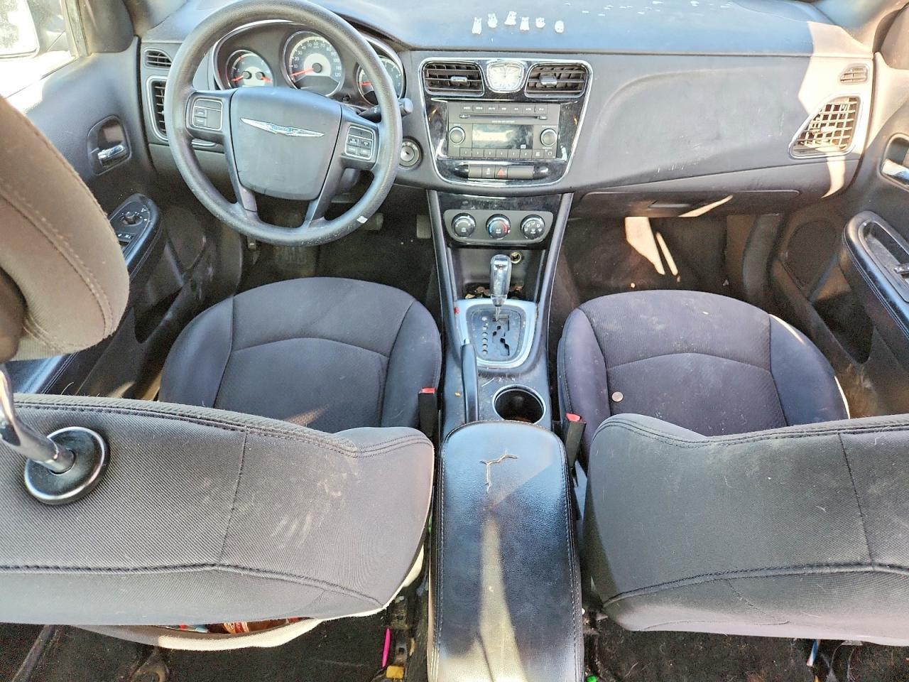 2012 CHRYSLER 200