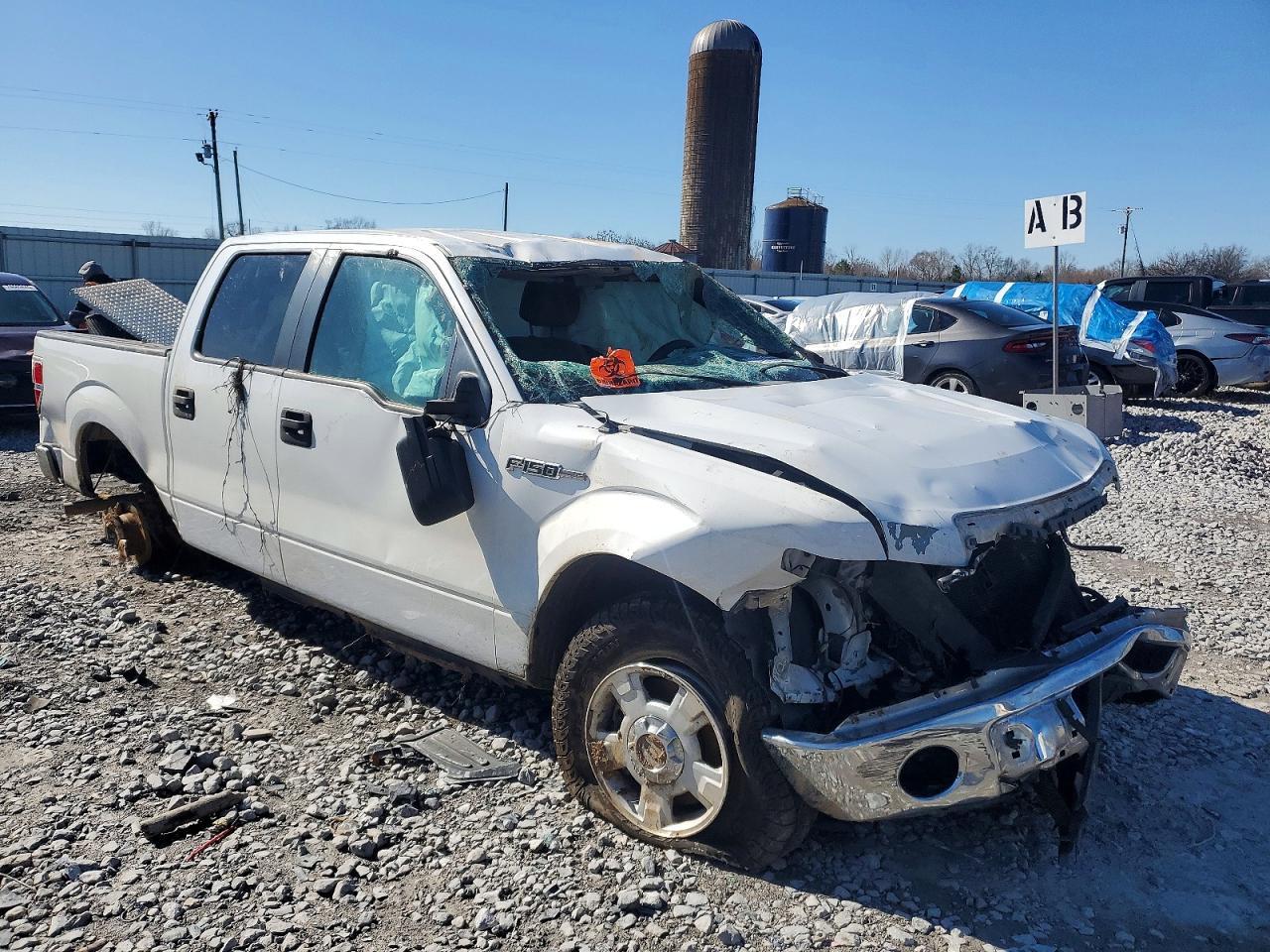 2012 FORD F-150 Lightning