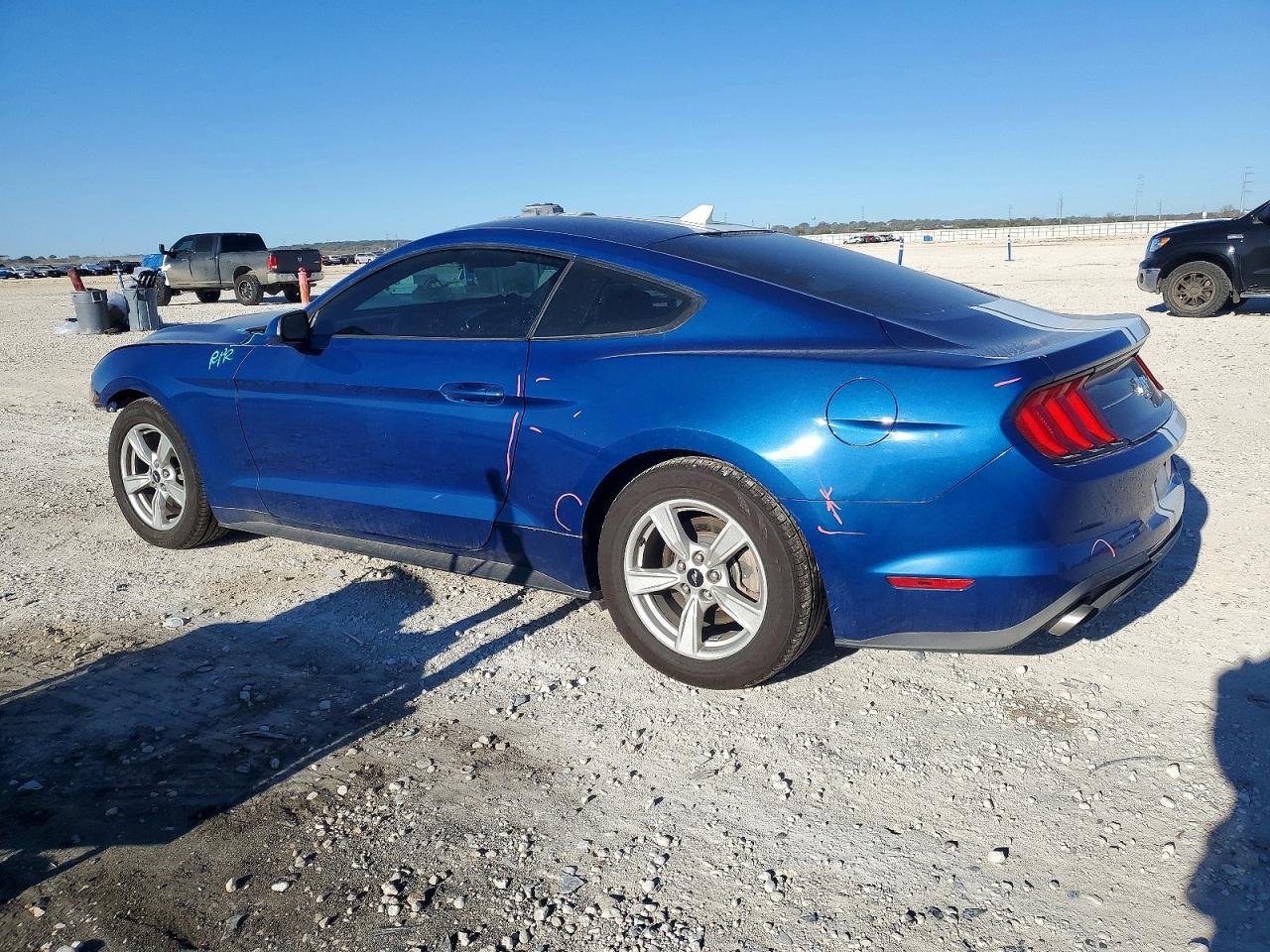 2022 FORD MUSTANG