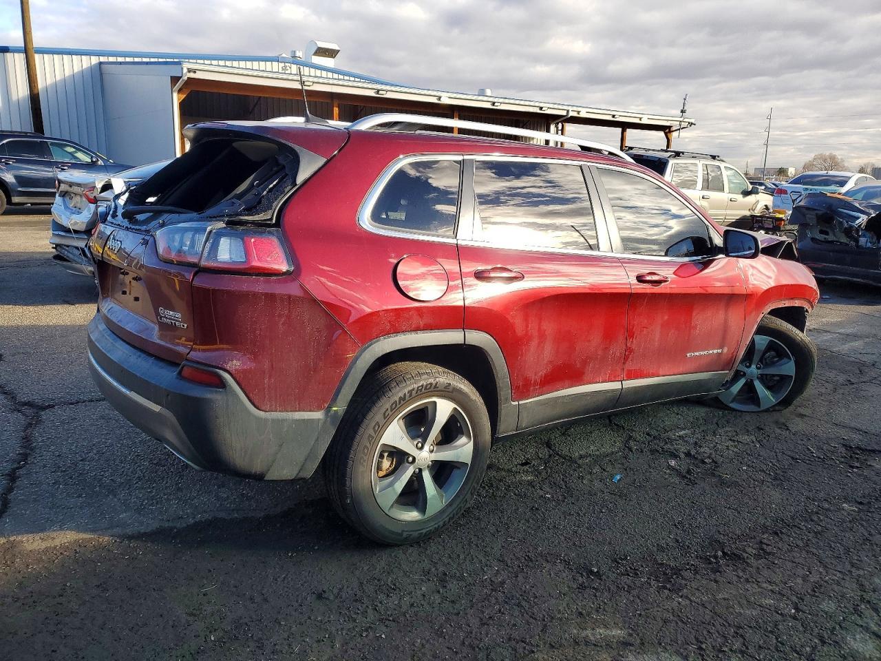 2019 JEEP CHEROKEE