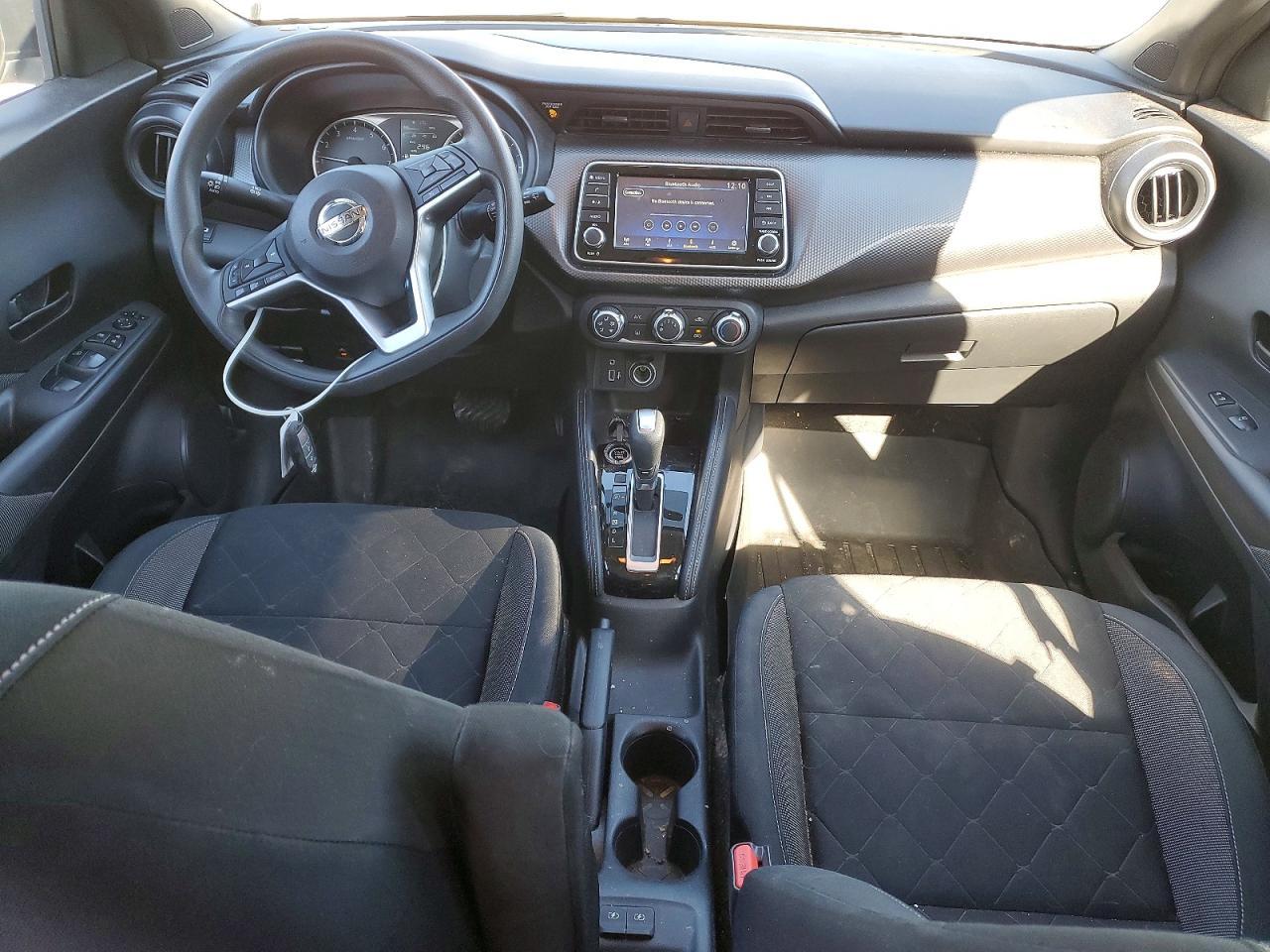 2019 NISSAN KICKS