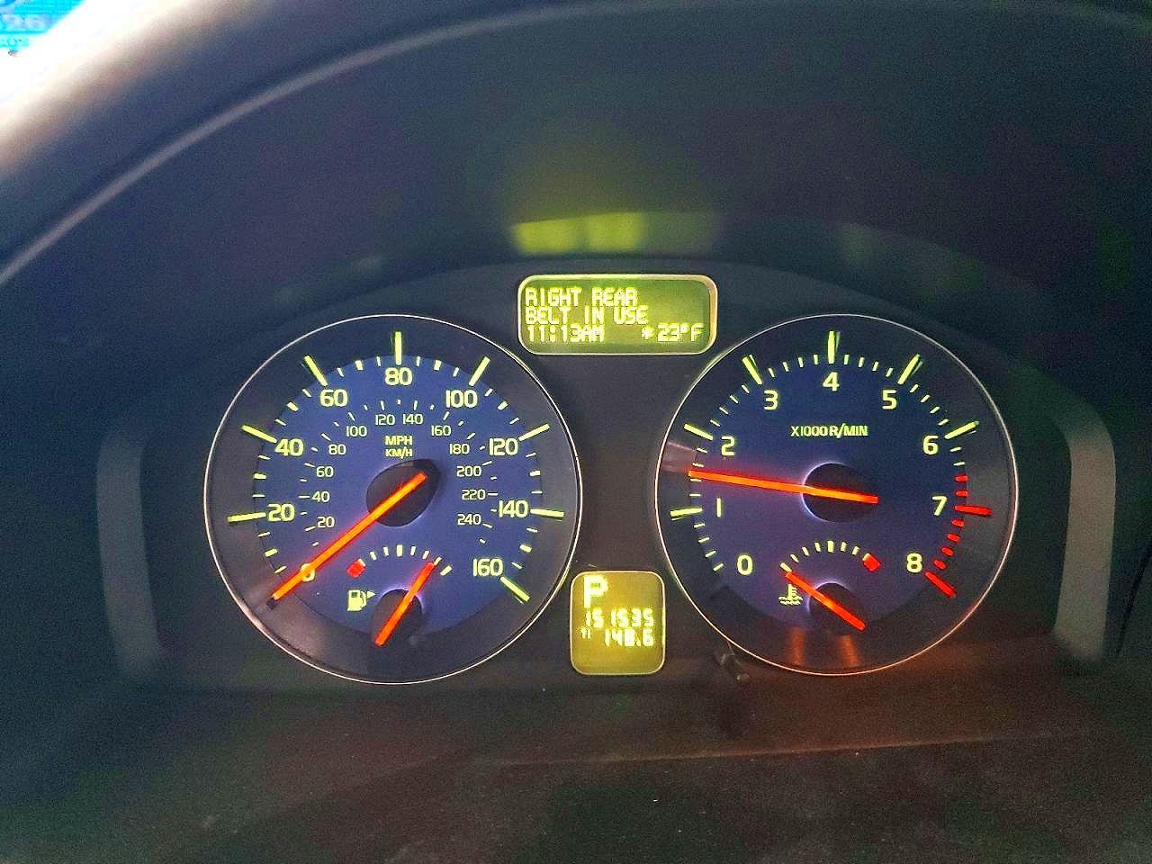 2010 VOLVO S40