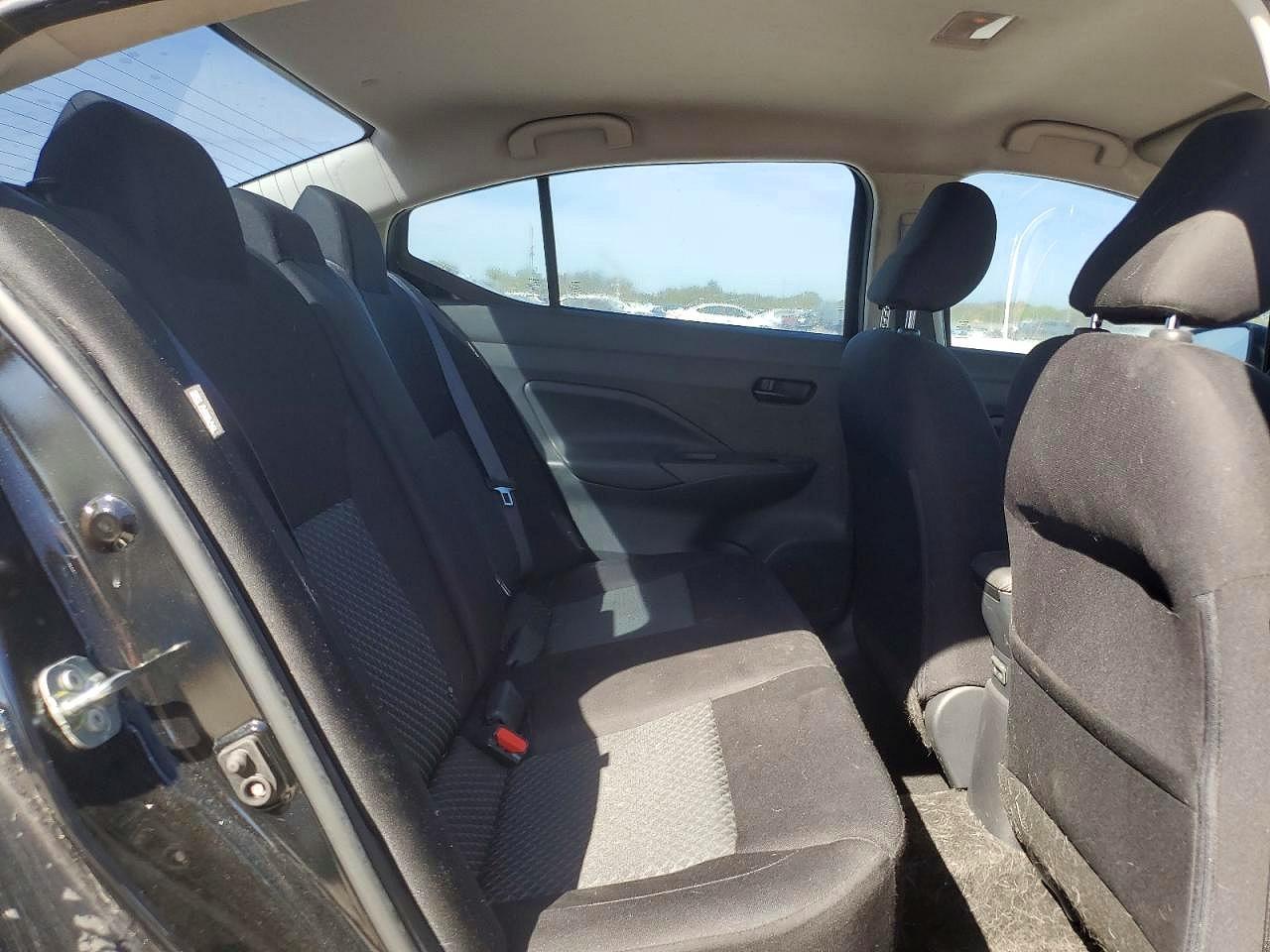 2020 NISSAN VERSA