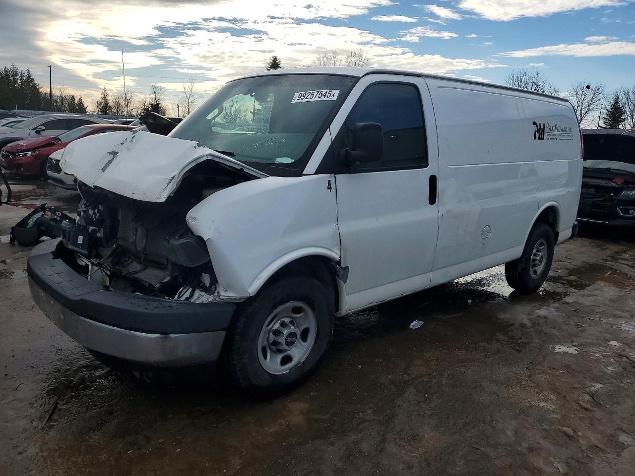 2017 GMC Savana