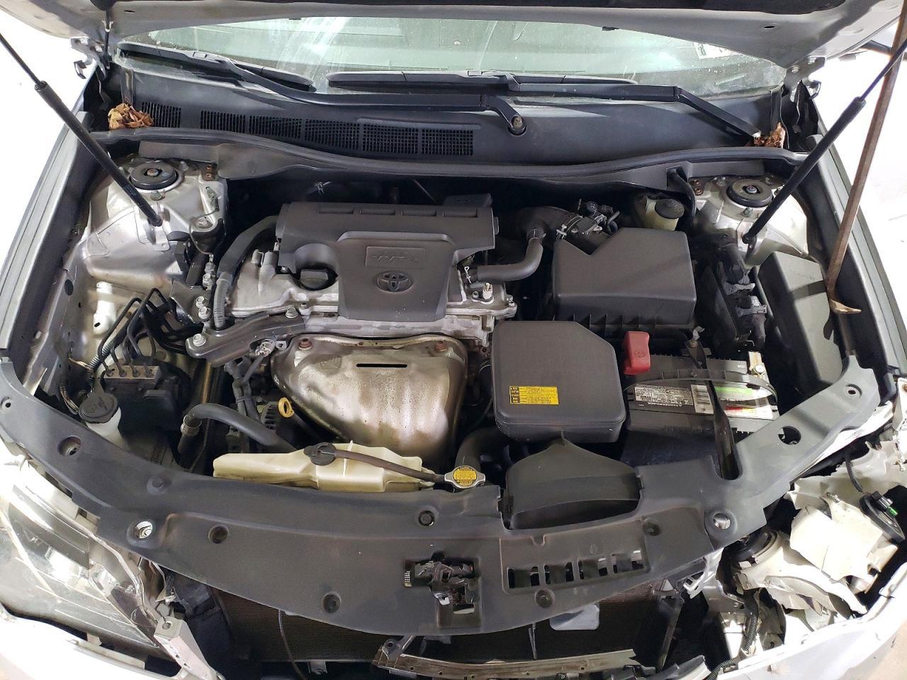 2014 TOYOTA CAMRY