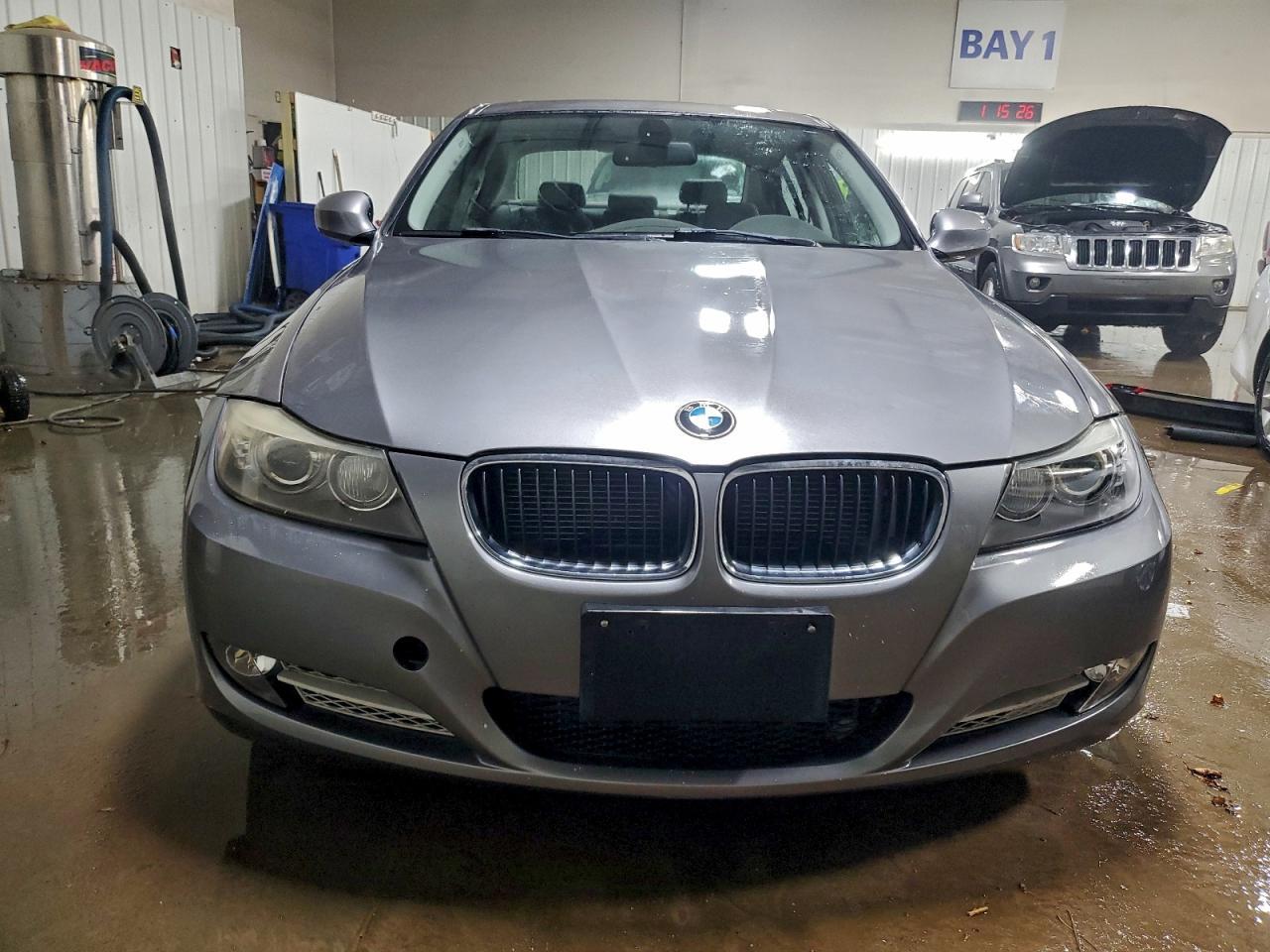 2011 BMW 3 SERIES