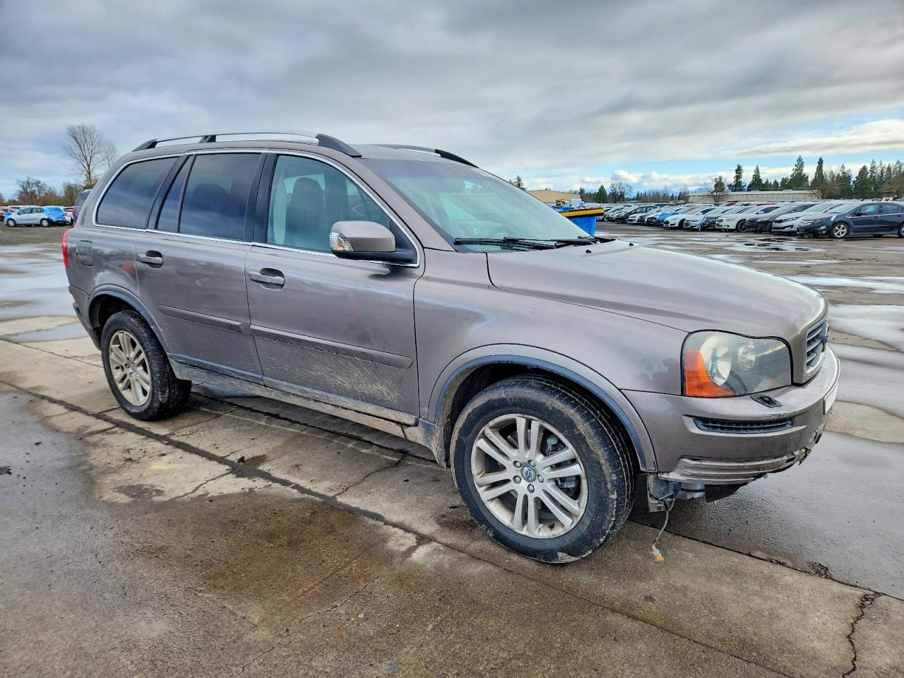 2011 VOLVO XC90