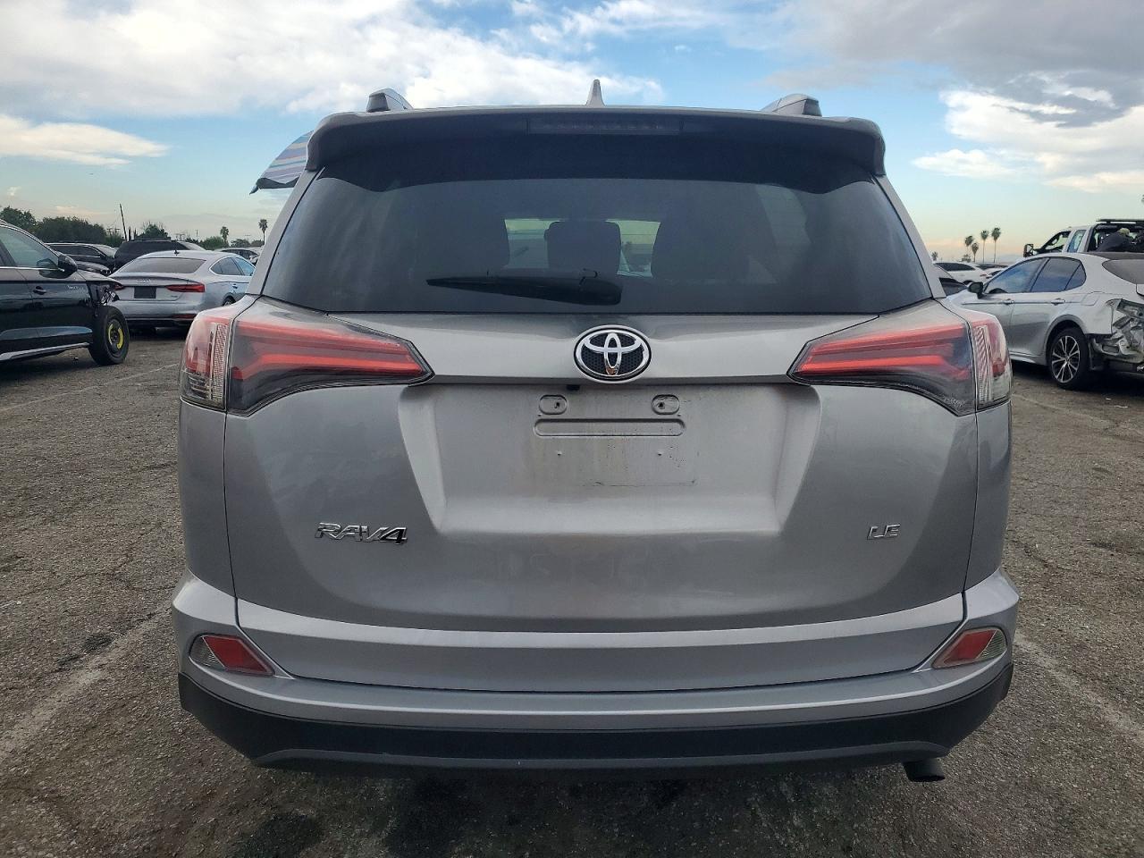 2016 TOYOTA RAV4