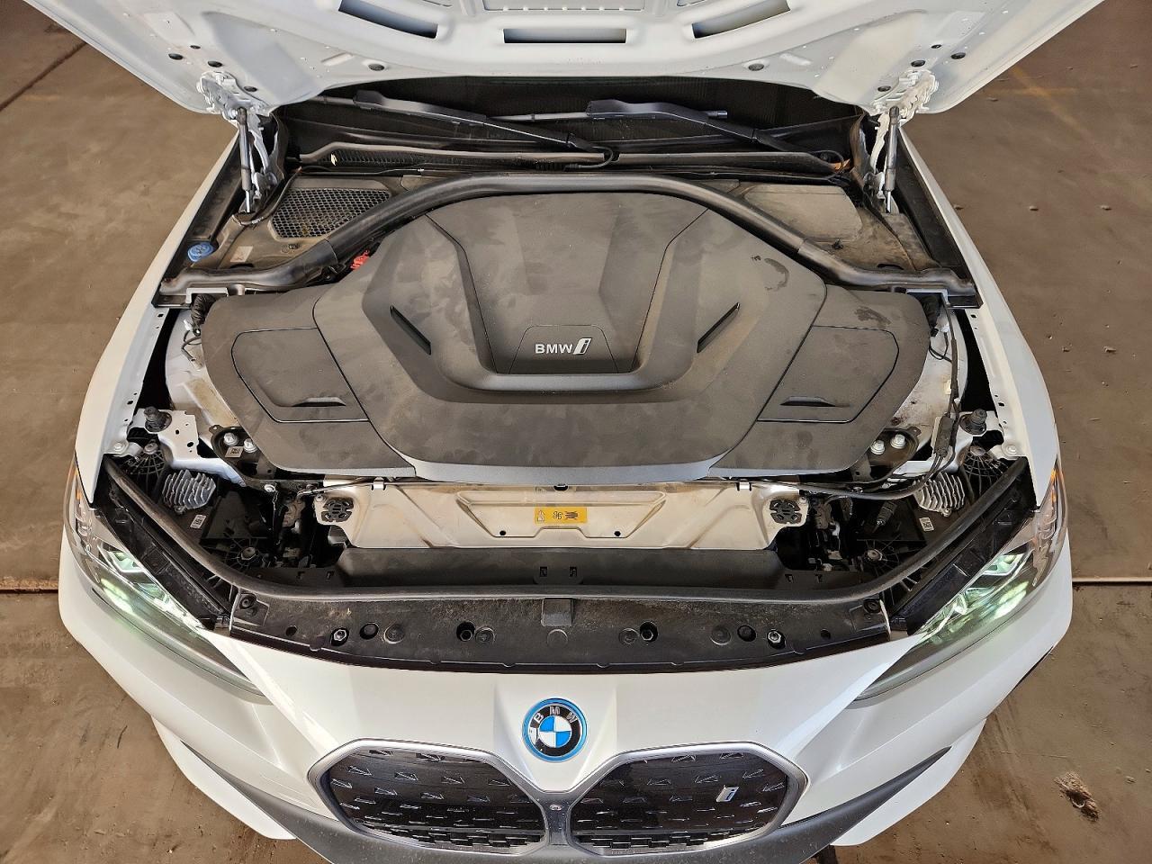 2023 BMW i4