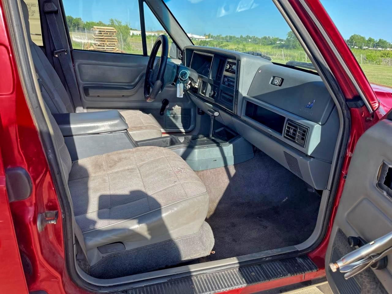 1995 JEEP CHEROKEE