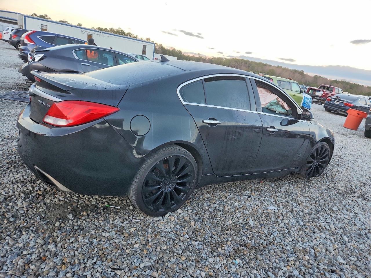 2013 BUICK Regal