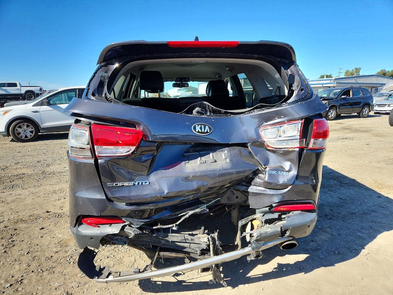 2016 KIA SORENTO