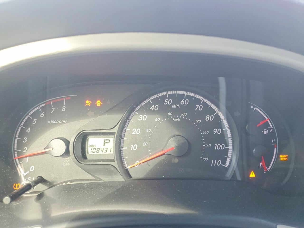 2013 TOYOTA SIENNA