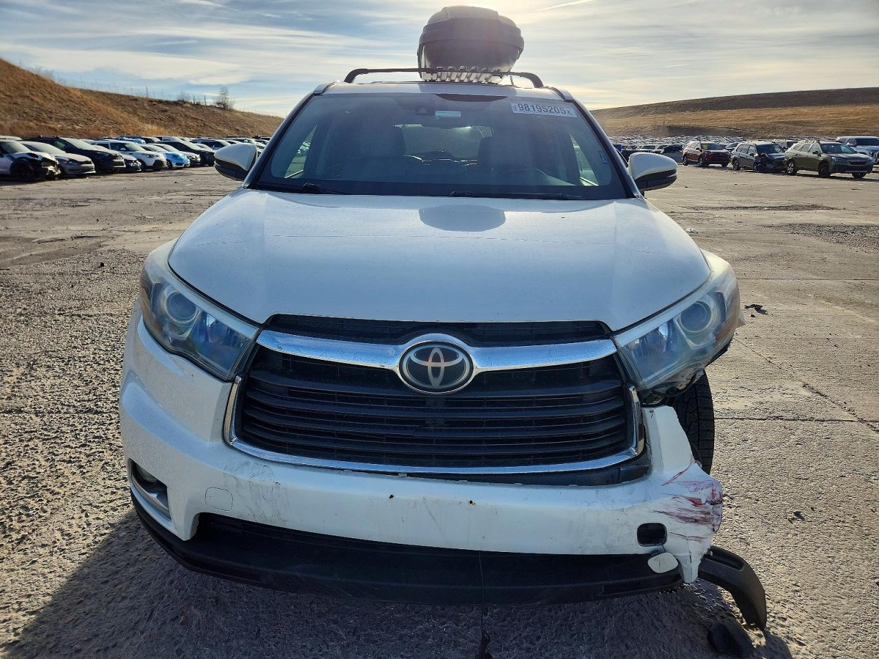 2014 TOYOTA HIGHLANDER
