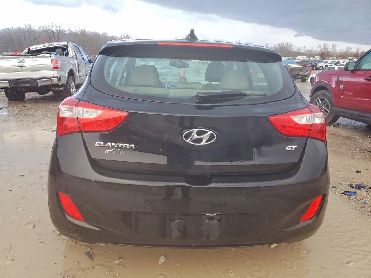 2016 HYUNDAI ELANTRA