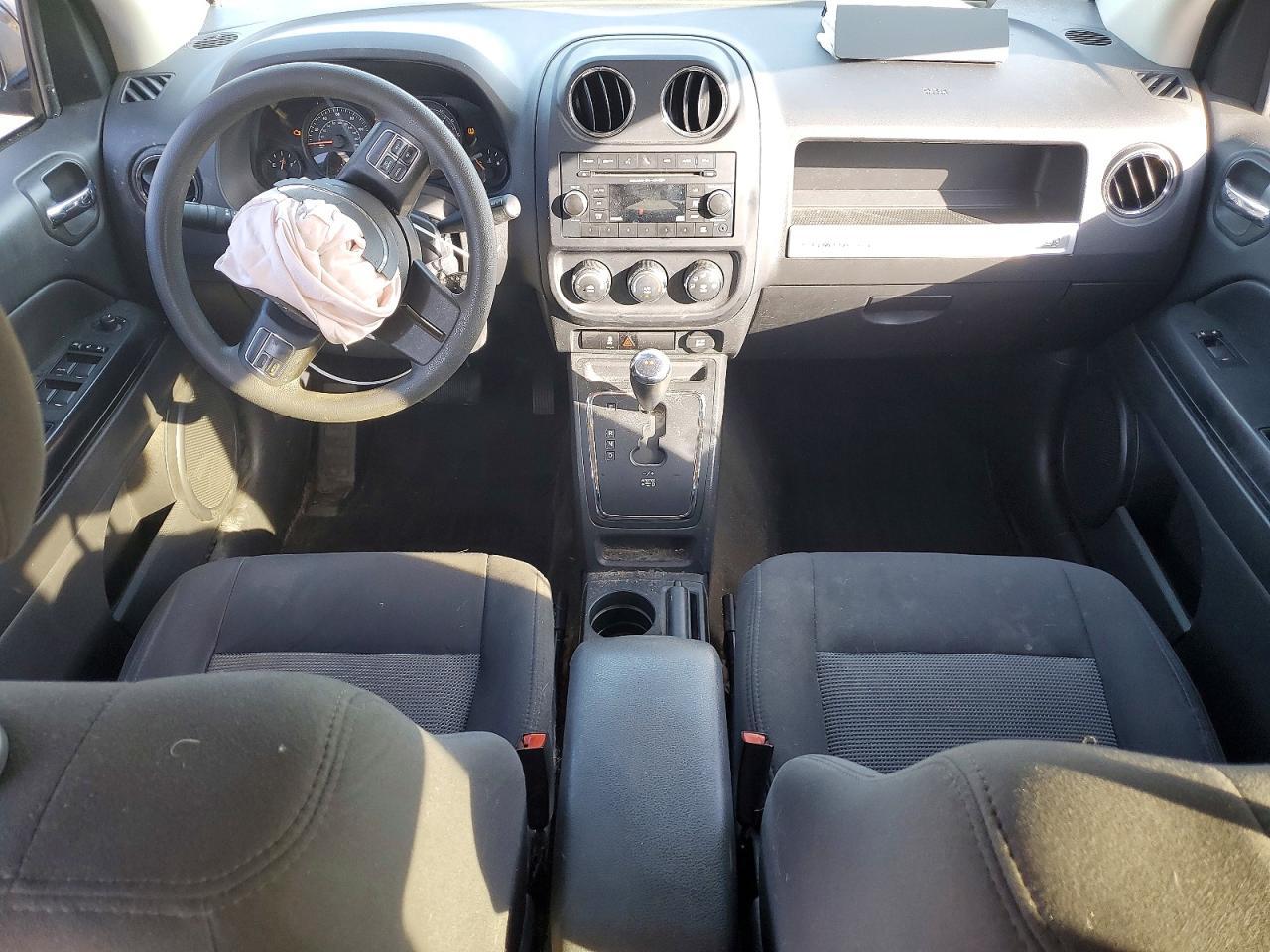 2017 JEEP Compass