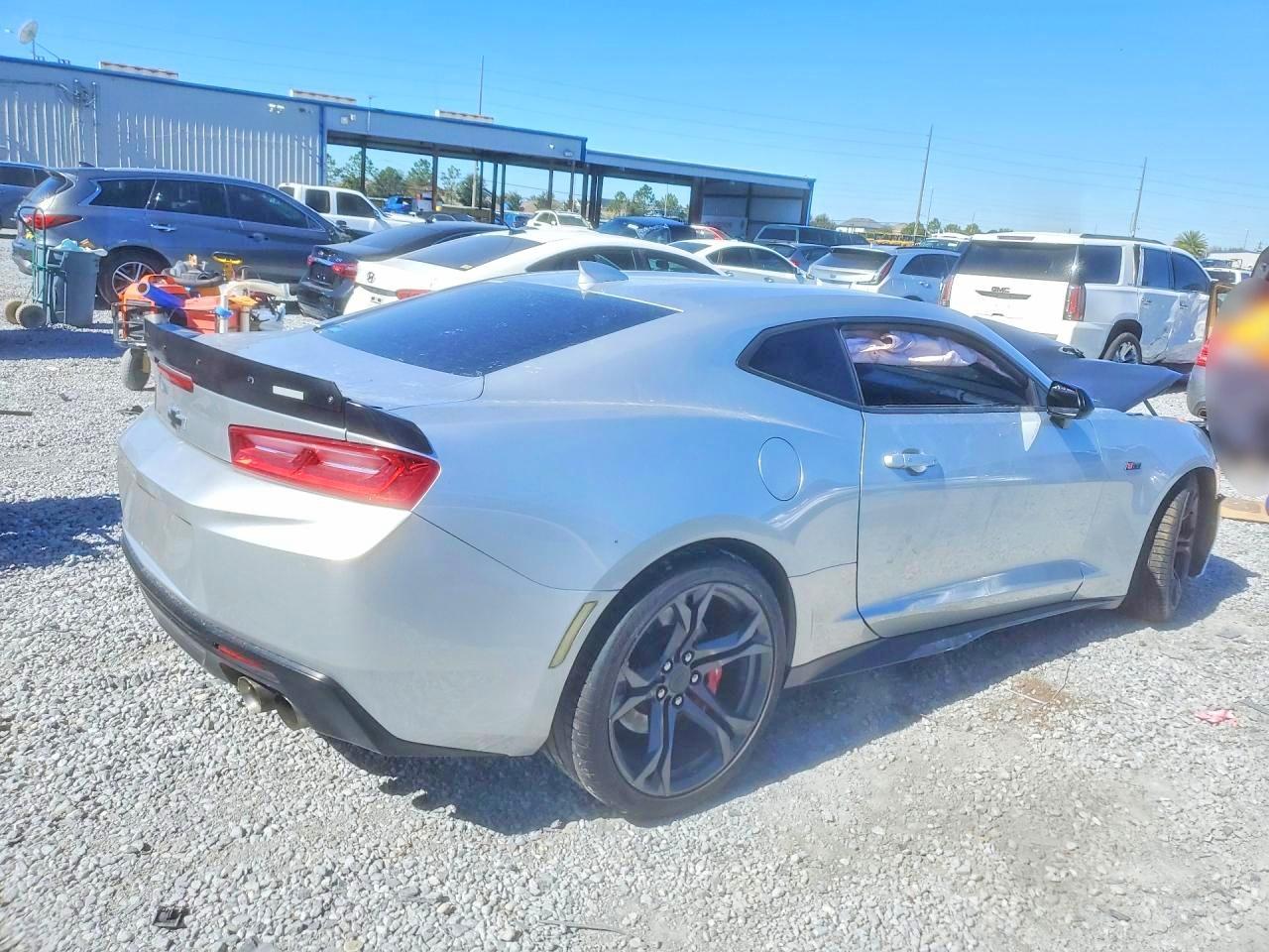 2017 CHEVROLET Camaro