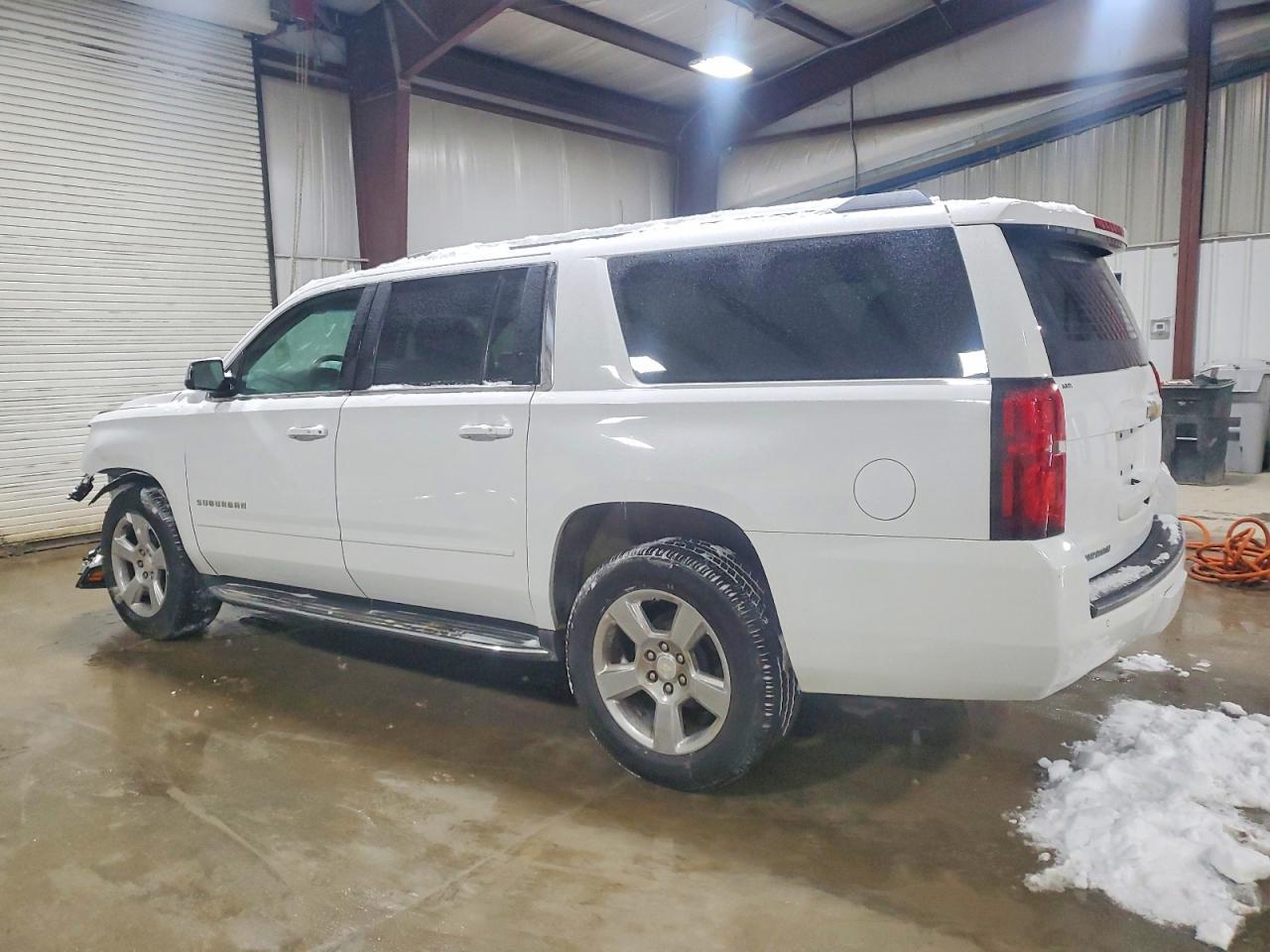 2017 CHEVROLET Suburban