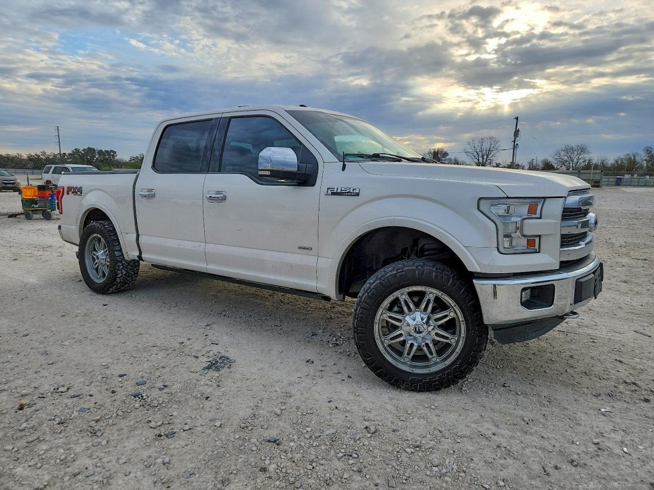 2015 FORD F-150
