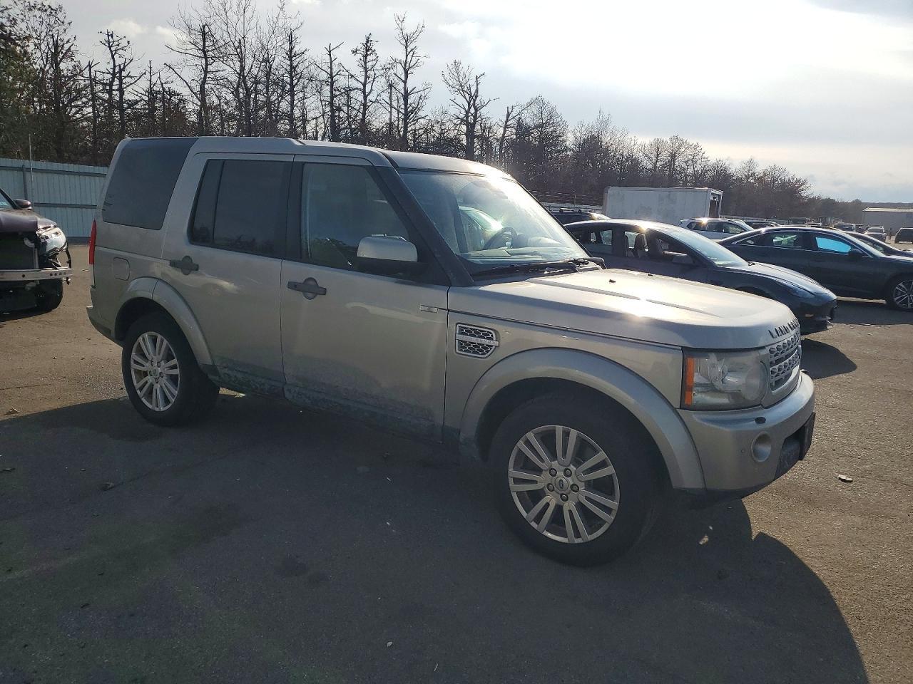 2011 LAND ROVER LR4